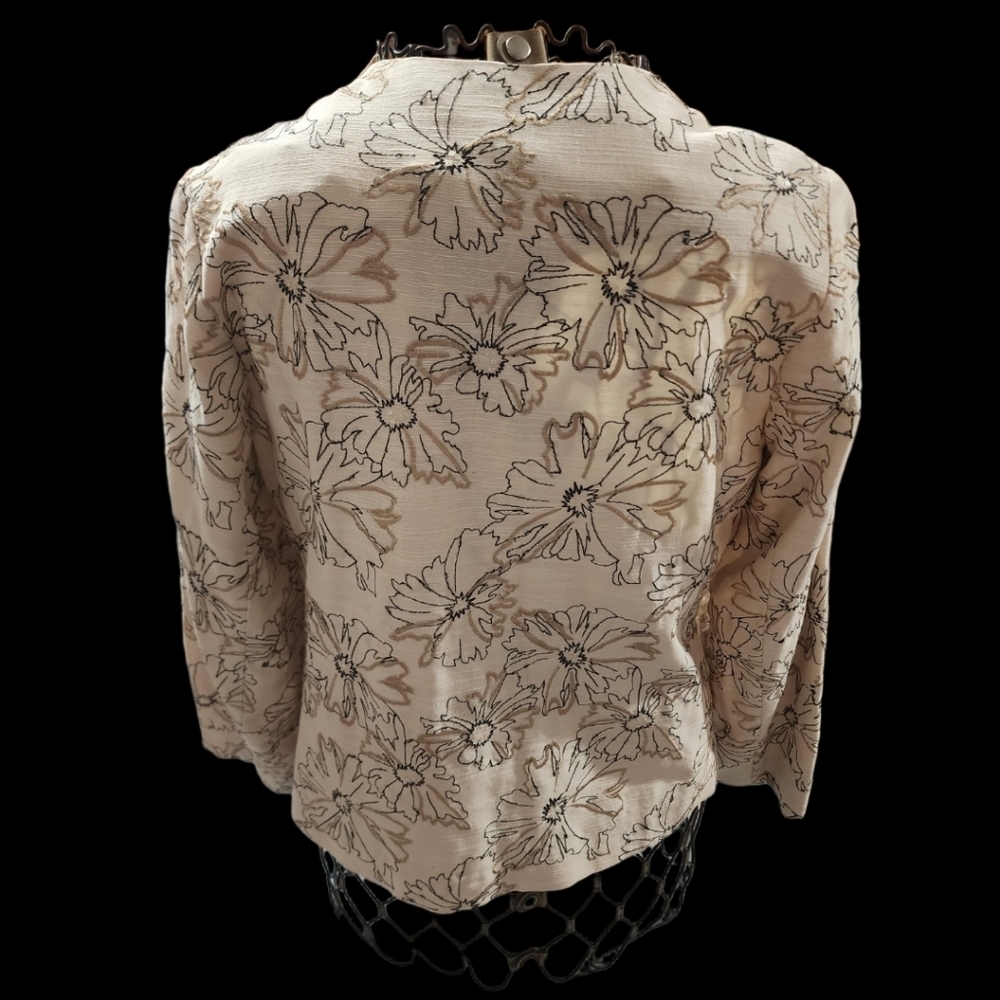 Laura Ashley Petite Floral Embroidered Jacket Size Petite Small - Picture 3 of 9